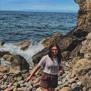 Meet your Posher, Amber